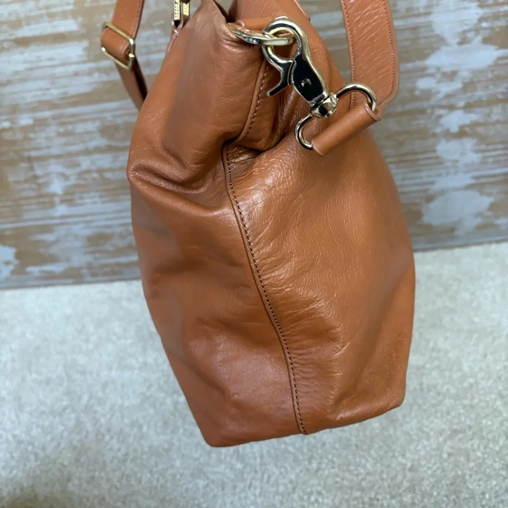 Tory Burch Dena Crossbody Purse Brown Leather Preppy Classic Gold Hardware